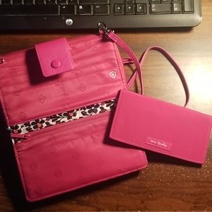 Vera Bradley deluxe crossbody